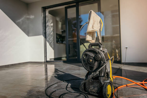 Best Oil Spill Cleanup  in Oshkosh, WI